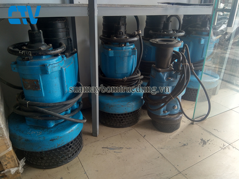 Cho thuê máy bơm công suất lớn chống ngập tại Hà Nội